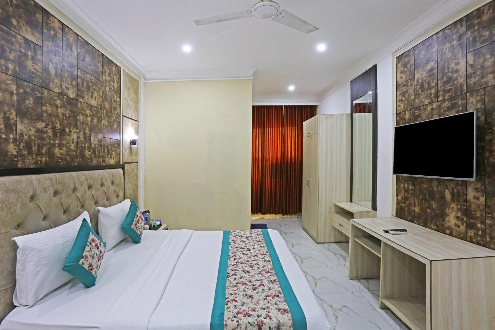 Shyam International - Near Terminal 3 Delhi Airport With - Free Airport Pickup And Drop