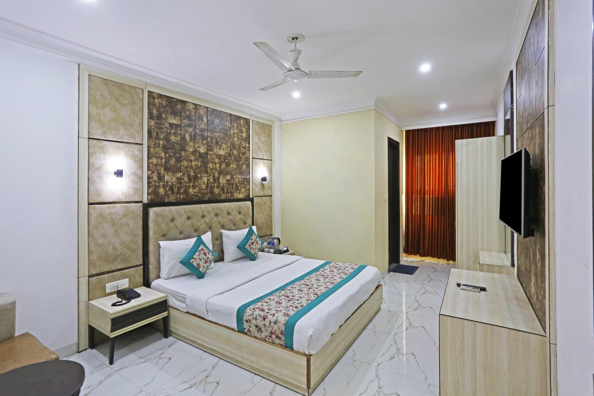 Hotel Shyam International - Near Terminal 3 Delhi Airport With - Free Airport Pickup And Drop New Delhi
