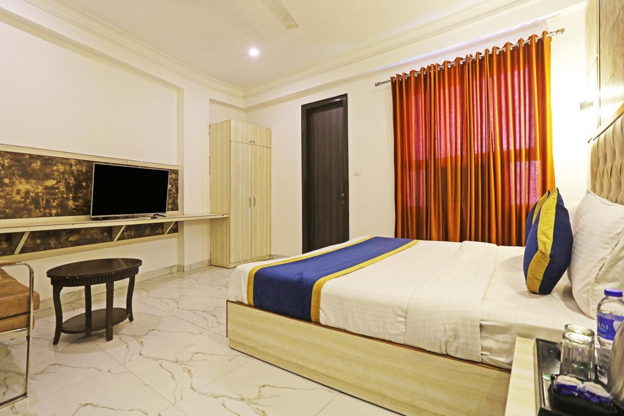 Hotel Shyam International - Near Terminal 3 Delhi Airport With - Free Airport Pickup And Drop