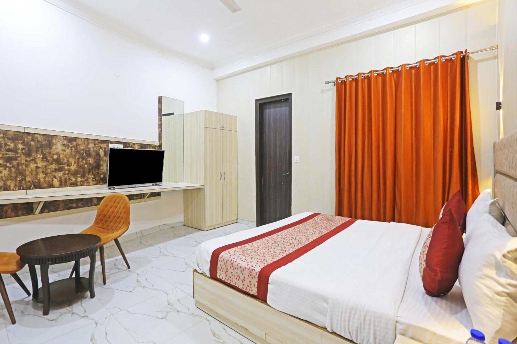 Shyam International - Near Terminal 3 Delhi Airport With - Free Airport Pickup And Drop New Delhi