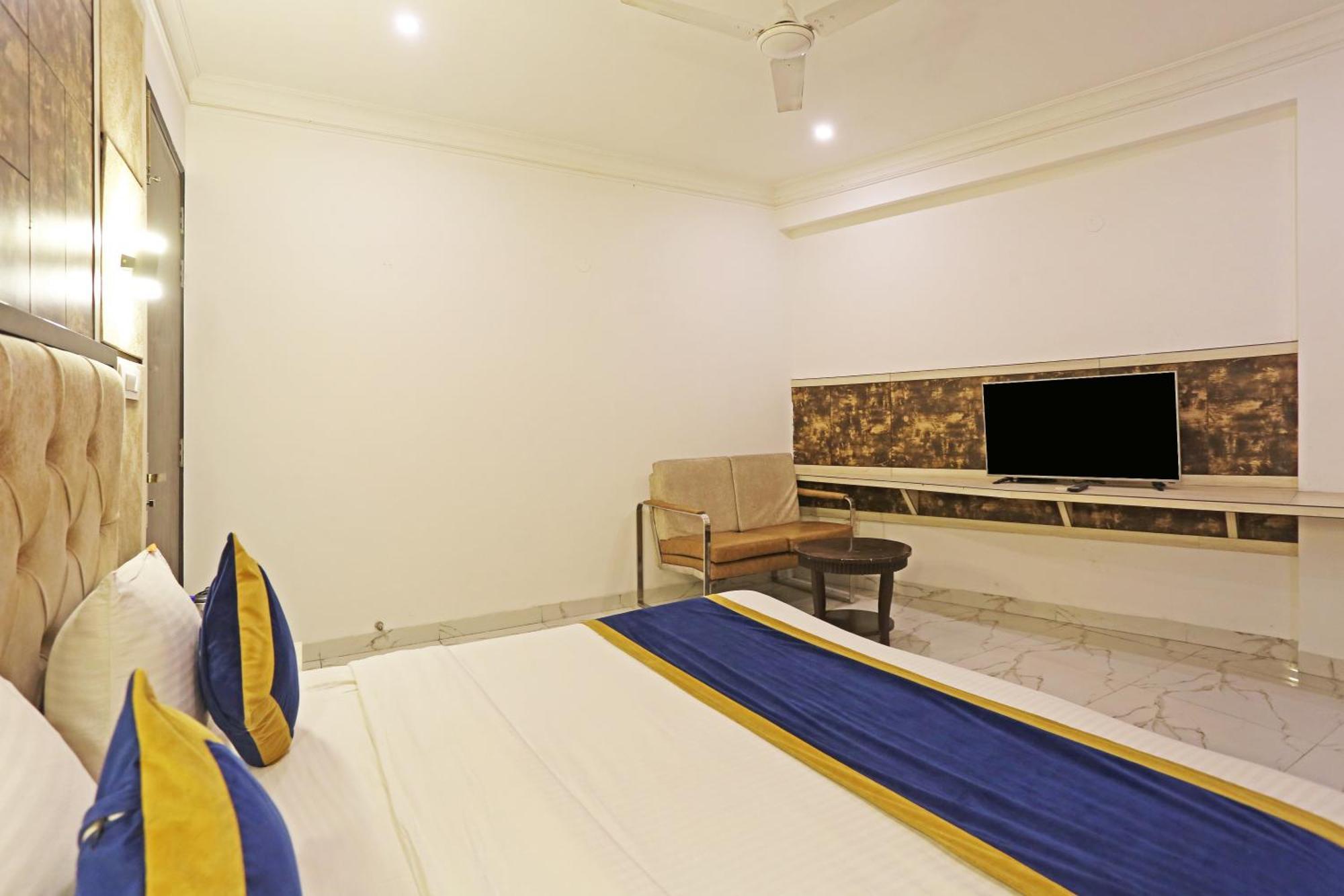 Shyam International - Near Terminal 3 Delhi Airport With - Free Airport Pickup And Drop Hotel 3*