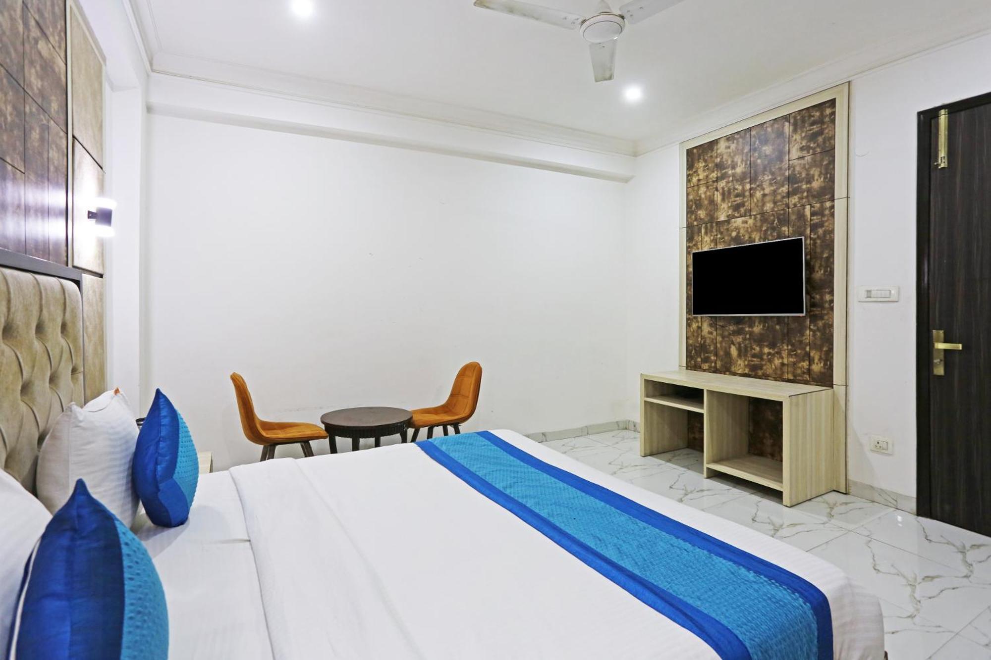 Shyam International - Near Terminal 3 Delhi Airport With - Free Airport Pickup And Drop 3* New Delhi