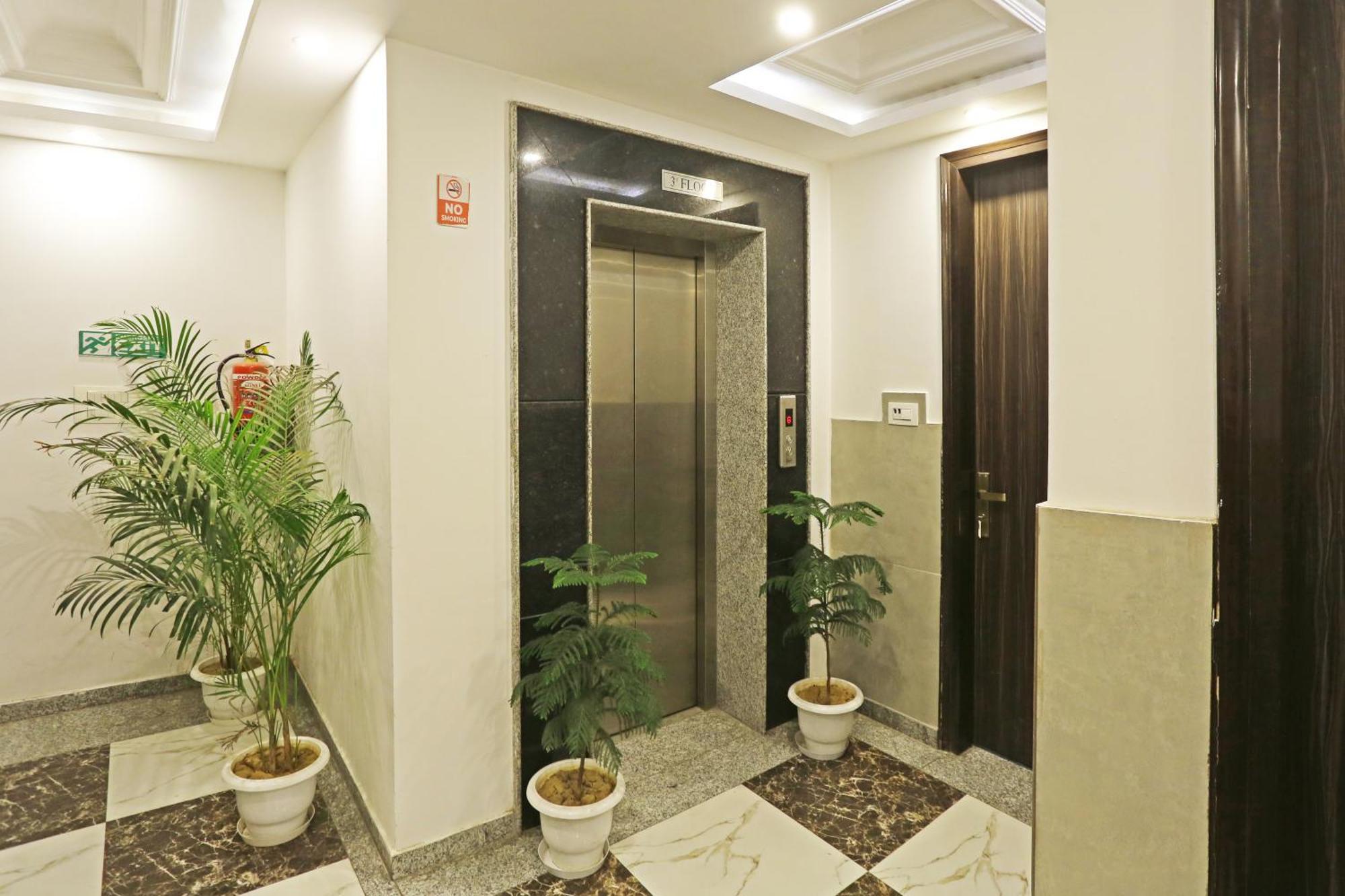 Hotel Shyam International - Near Terminal 3 Delhi Airport With - Free Airport Pickup And Drop New Delhi