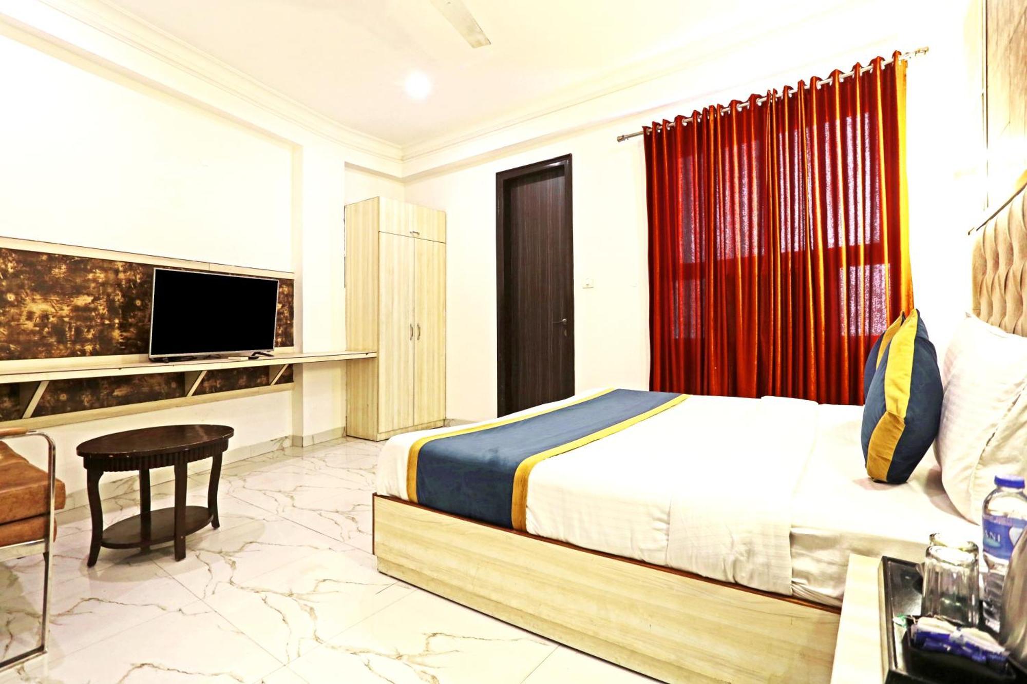 Shyam International - Near Terminal 3 Delhi Airport With - Free Airport Pickup And Drop New Delhi
