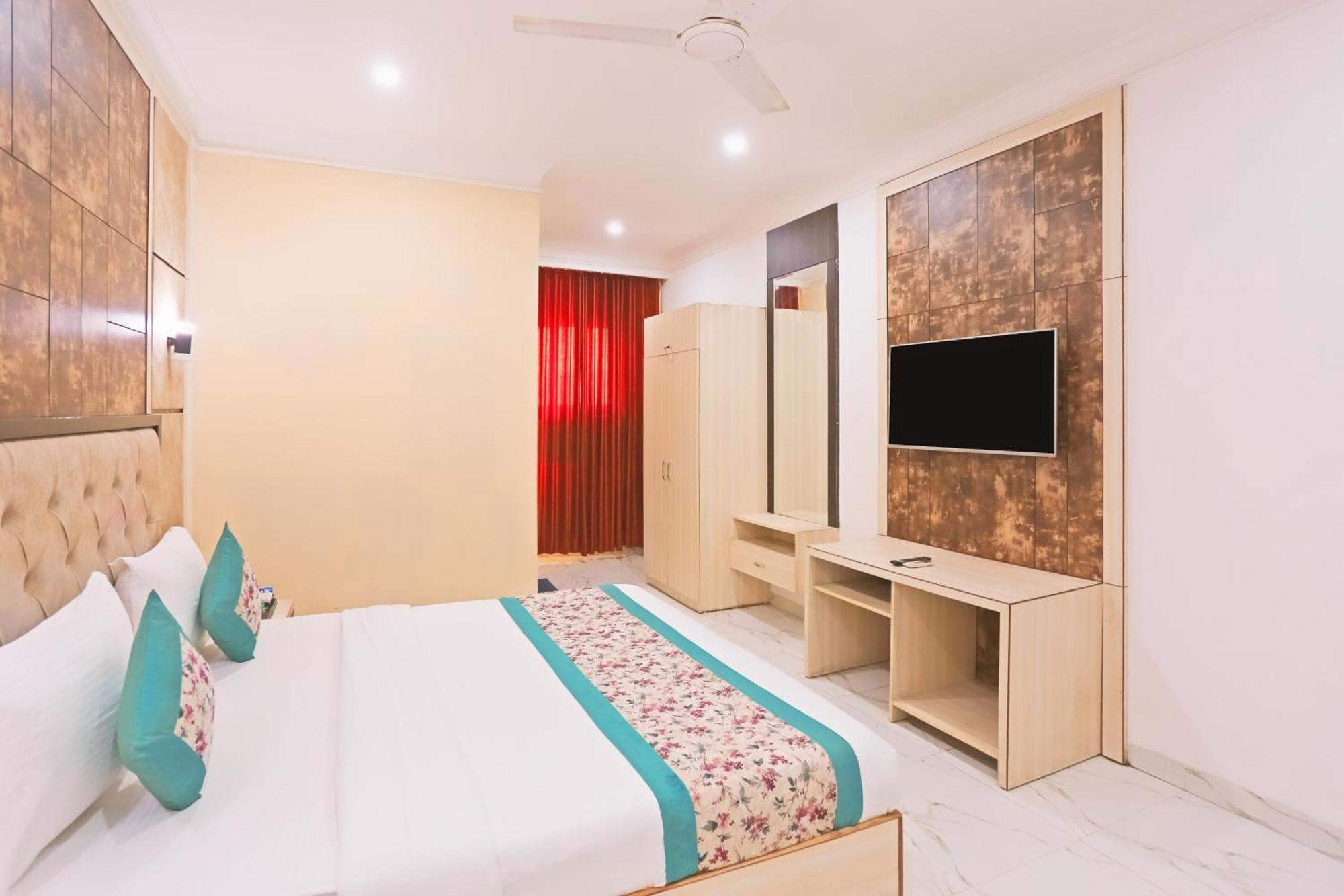 Hotel Shyam International - Near Terminal 3 Delhi Airport With - Free Airport Pickup And Drop New Delhi