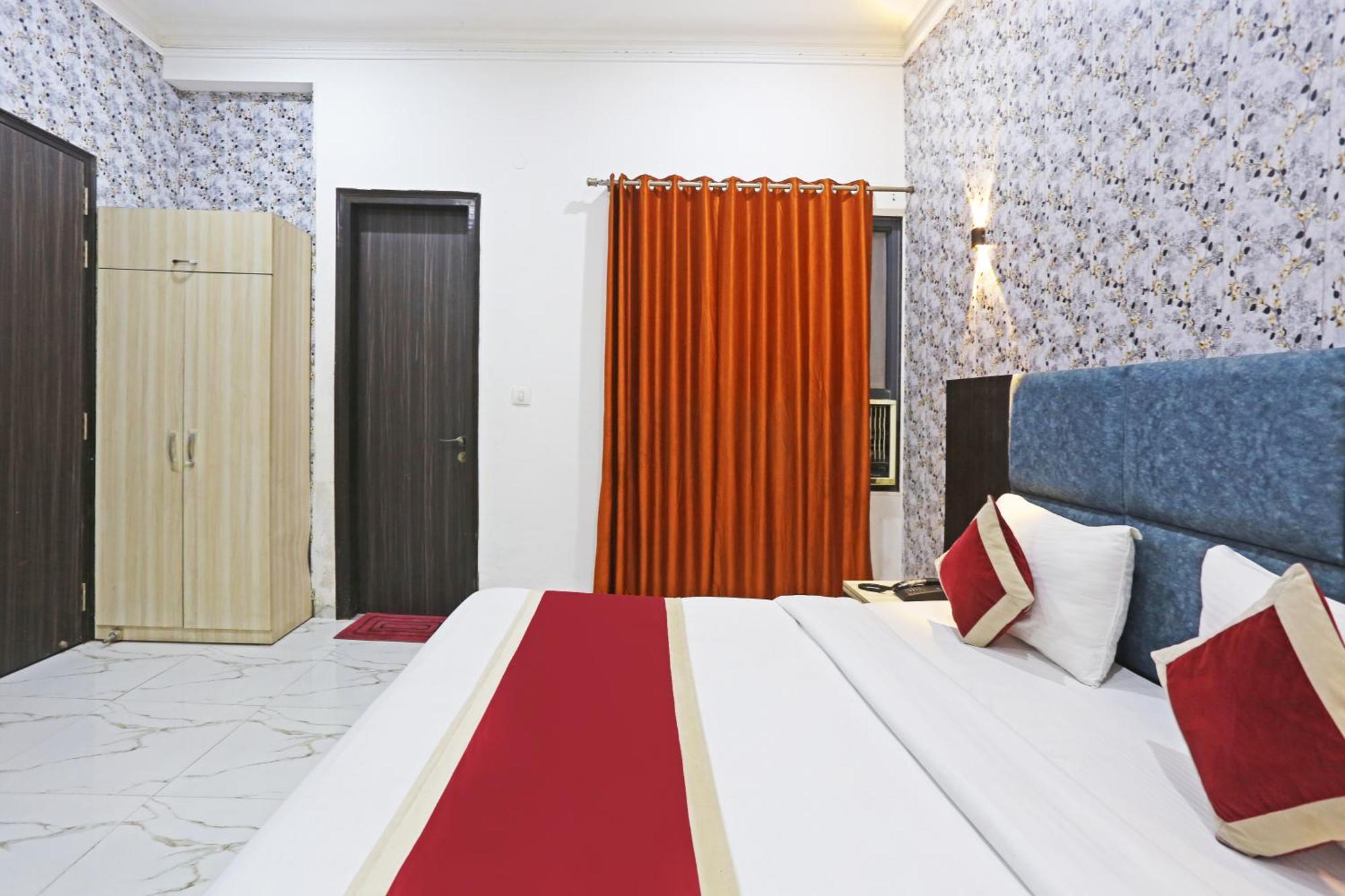 Shyam International - Near Terminal 3 Delhi Airport With - Free Airport Pickup And Drop New Delhi